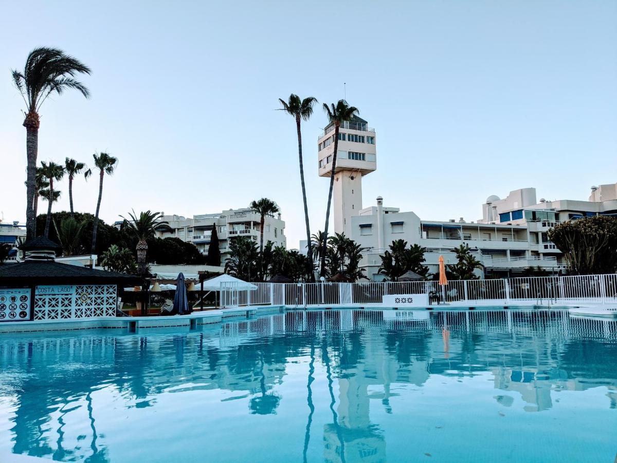 Golf Coast Los Alamos, Primera Linea De Playa Торемолинос Екстериор снимка