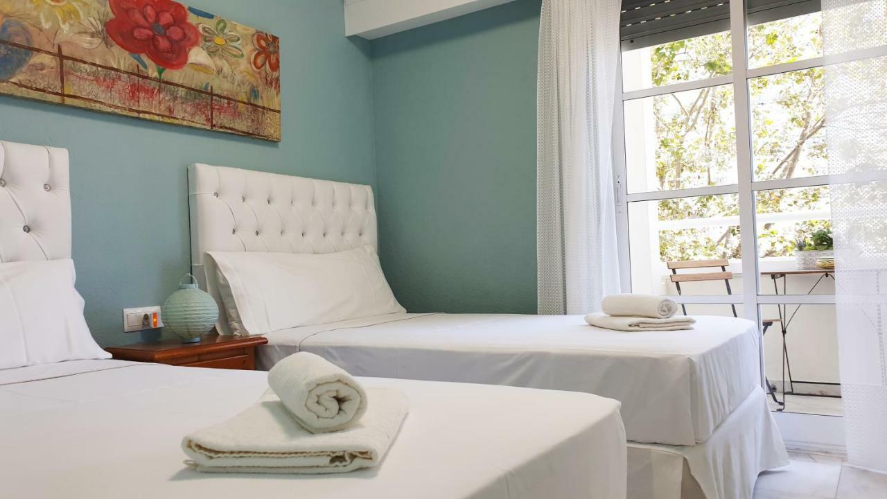 Golf Coast Los Alamos, Primera Linea De Playa Торемолинос Екстериор снимка