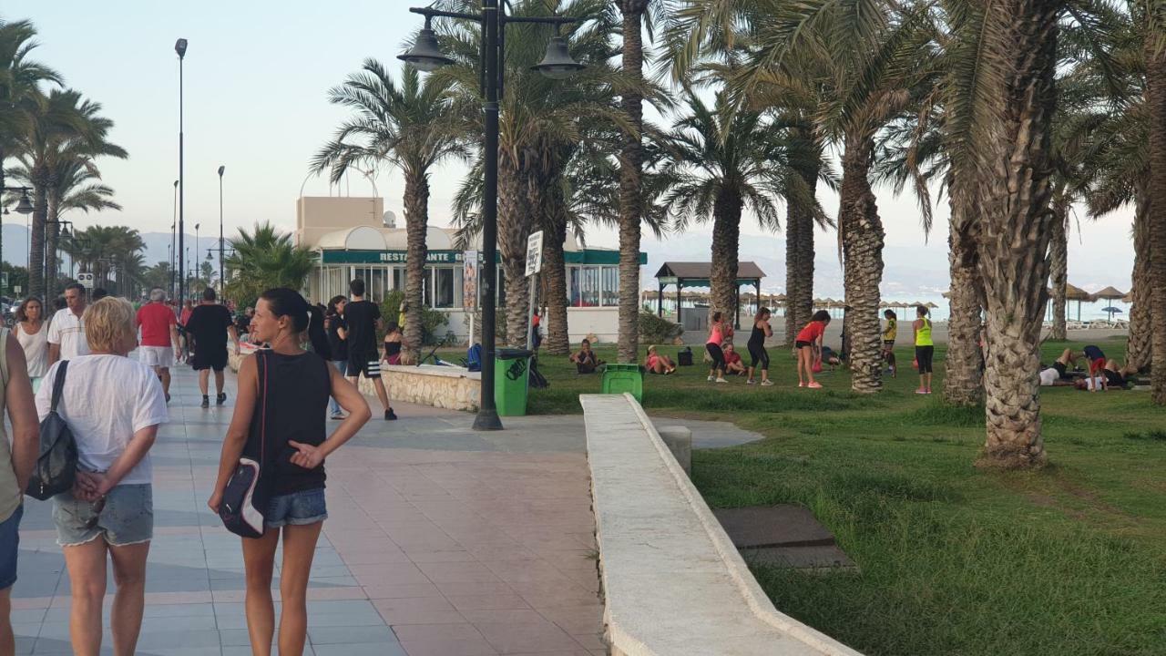 Golf Coast Los Alamos, Primera Linea De Playa Торемолинос Екстериор снимка