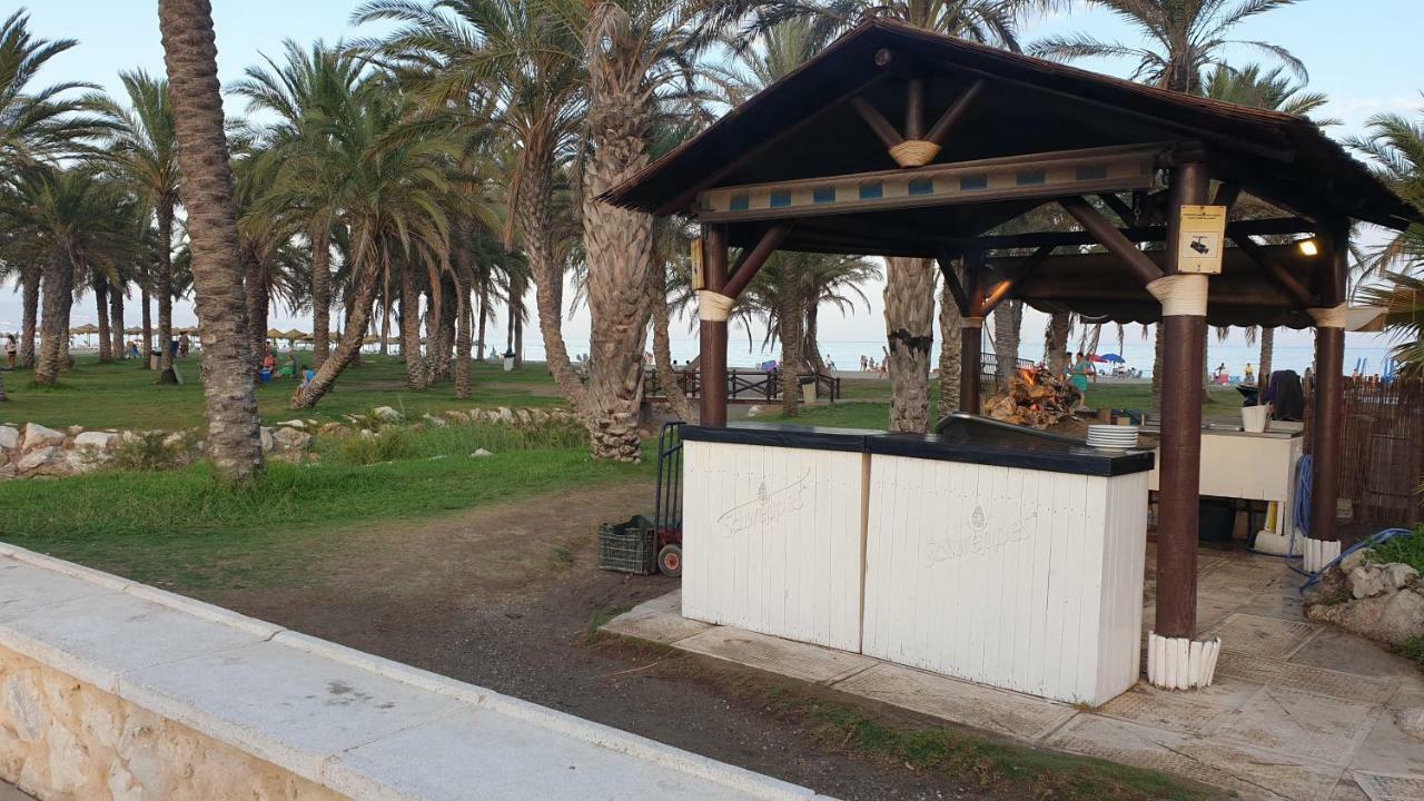 Golf Coast Los Alamos, Primera Linea De Playa Торемолинос Екстериор снимка