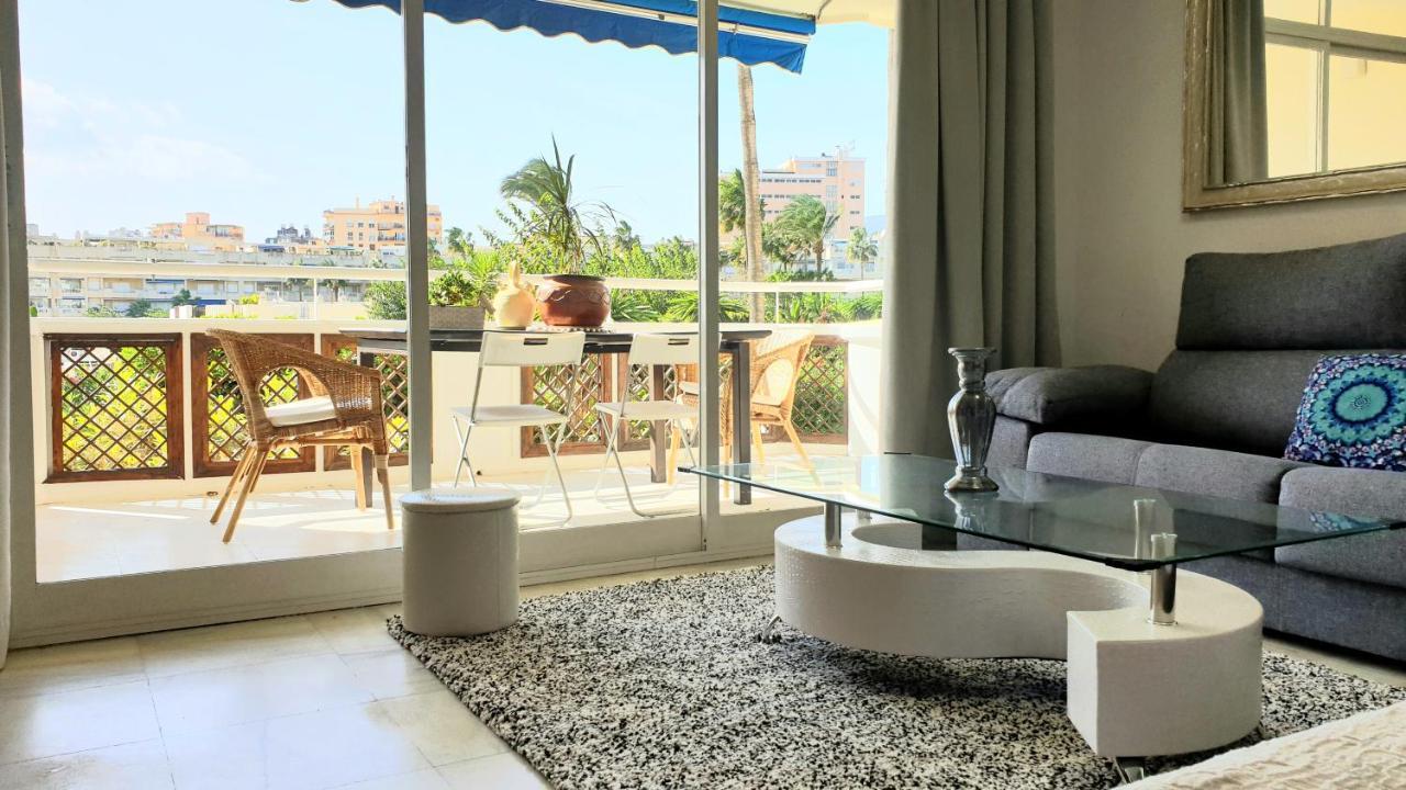 Golf Coast Los Alamos, Primera Linea De Playa Торемолинос Екстериор снимка